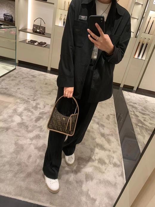 芬迪   迷你hobo包，经典老花可手提可做腋下包 （MM） 商品图2