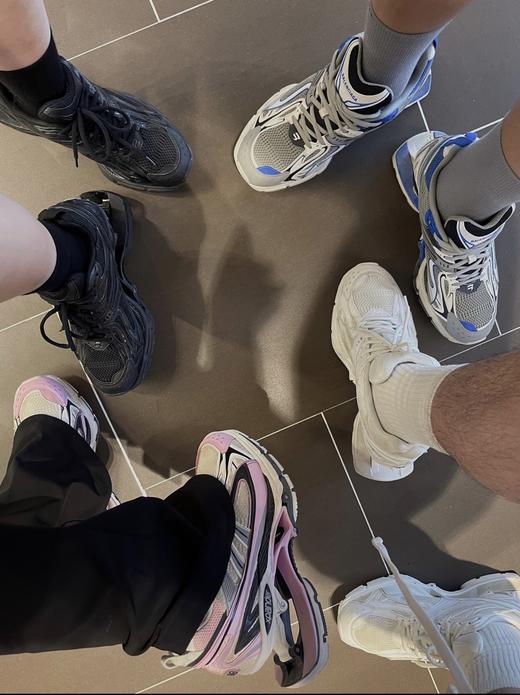 巴黎世家 新款 弹簧鞋 增高 高跟 老爹鞋 运动鞋（DBG） 商品图2