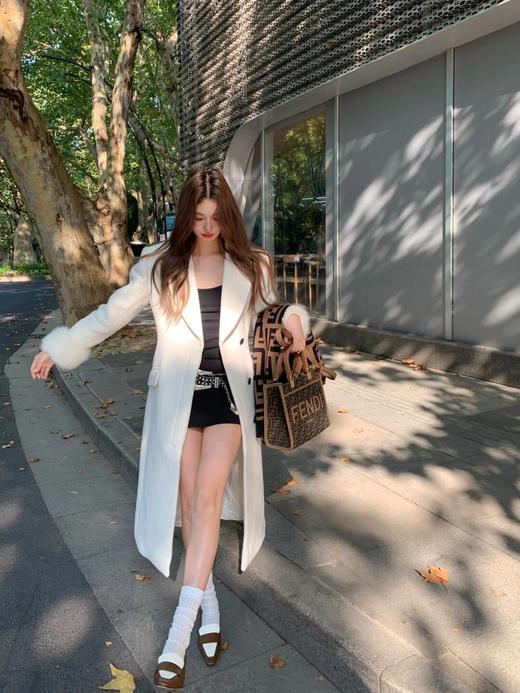 芬迪 老花Tote~新款式 牛皮配老花F和超高级皮手挽的购物袋方便实用容量十足而且日常使用率非常高~（LZ) 商品图2