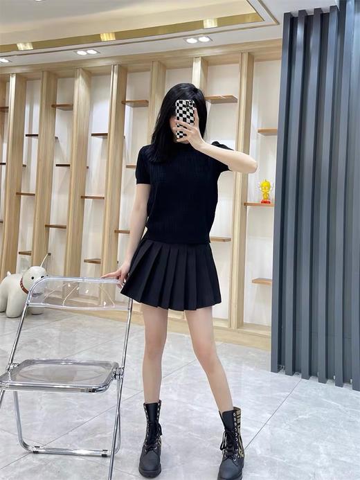 芬迪25春夏最新款双F短袖针织衫（SS） 商品图7