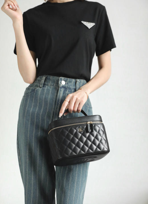 全新到货 香奈儿25S隐藏款 手提洗漱化妆包黑色（LZ） 商品图9