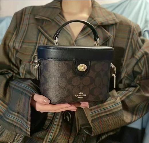 Coach蔻驰 新款盒子化妆手拿斜跨包（SS） 商品图6
