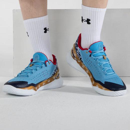UnderArmour安德玛 男女同款篮球鞋 3026276-402 商品图3