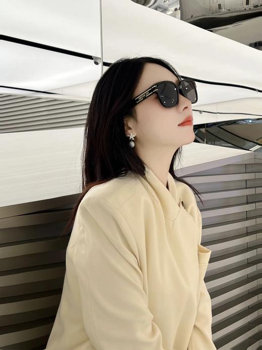 迪奥 Signature S7F  字母镜腿 CD 不规则板材方形时尚太阳镜（JH） 商品图4