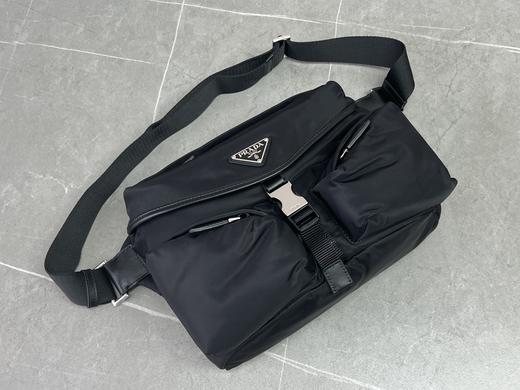 普拉达  24ss机能风秀款单肩、斜挎包 采用进口尼龙面料，顶级五金 (MM) 商品图1