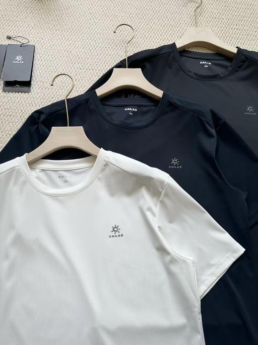 点此购买 凯乐石FUGA系列男士户外登山徒步速干凉感防晒透气T恤 LL 323734 商品图7