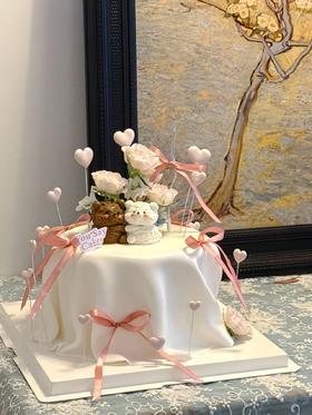 小熊情侣桌布蛋糕（提前24小时预定）