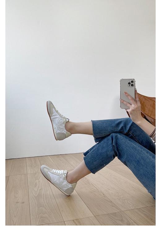 原厂订单LOEWE Ballet Runner 系列，名为芭蕾舞跑鞋，暴走阿甘鞋！ 罗意威平底休闲鞋，超级软，很舒适 （SS） 商品图5