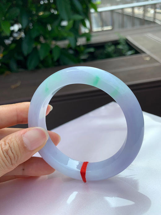 620413，59圈口，细糯化春彩正圈平安镯，紫底飘阳绿花，细腻有水 商品图1