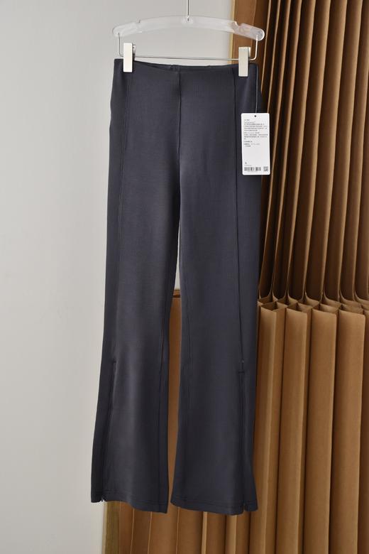 lulu家终于出新款！ 新款螺Softstreme喇叭裤，腿精必入。依旧是原厂来的渠道（SS） 商品图1