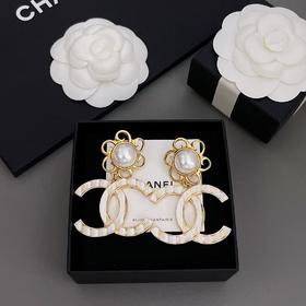 香奈儿花珠吊竖条纹c耳夹（XTY）