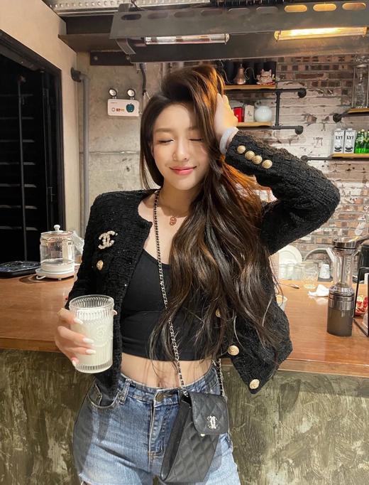 香奈儿 施华洛珍珠水晶双拼胸针（XTY） 商品图3