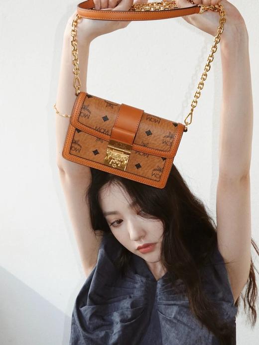 MCM Tracy迷你链条邮差包 斜挎包 （XM） 商品图7