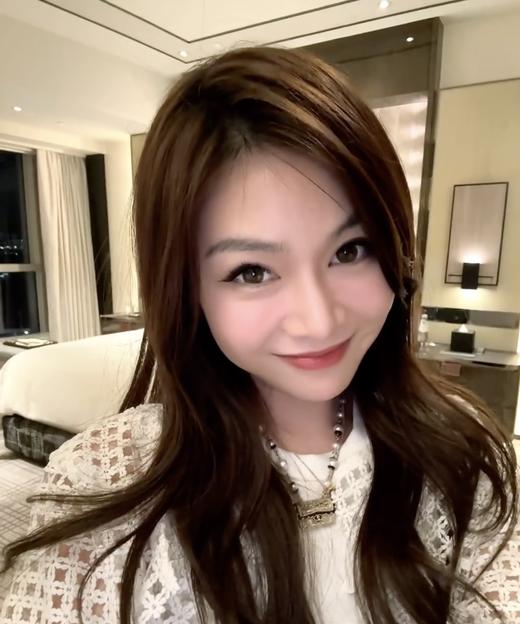 香奈儿 24早秋最新款绝美系列 黑花边包包大小珠项链 （XTY) 商品图10