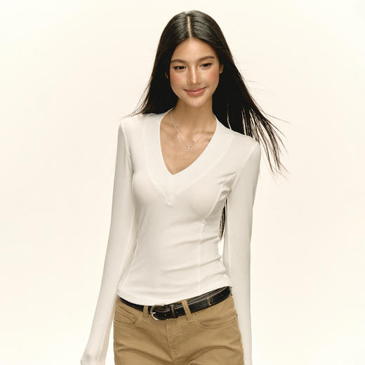 Ariseism 美式复古V领宽边白色长袖t恤女秋季新款修身上衣 商品图0