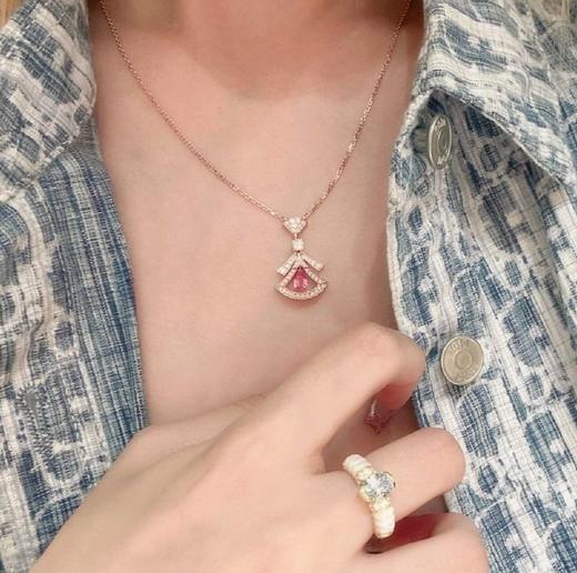 宝格丽 中间钻红扇形裙子项链，嵌禳一颗中央明亮式红锆石和明亮式切割，以及钻石（XTY） 商品图1