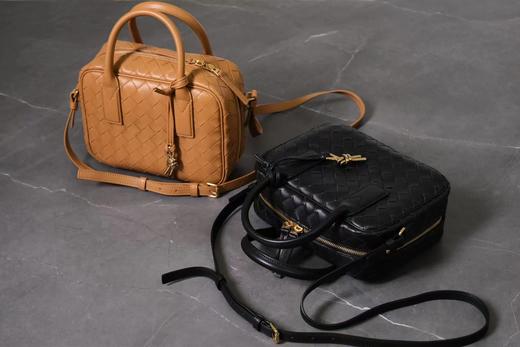 BV 小方盒子包（MM） 商品图0