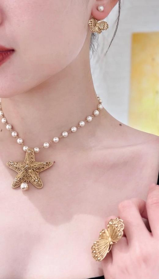 迪奥 25金蝶双珠耳钉 OMG OMG OMG 太美太浪漫了吧！戴上美的不像话（XTY） 商品图7