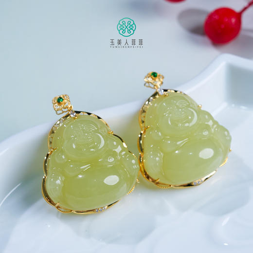 18K和田玉佛公吊坠约30*38mm 商品图0