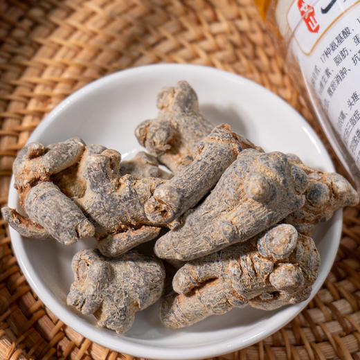 【云南文山三七干货】真材实料 整根发货 根根手工挑选 无硫熏制 品质保证 100g/瓶（40头） 商品图2