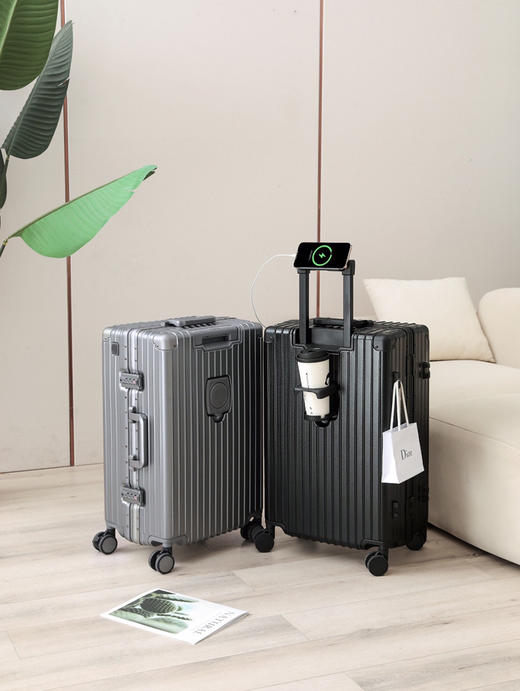 ZIY1468 铝框行李箱 商品图5