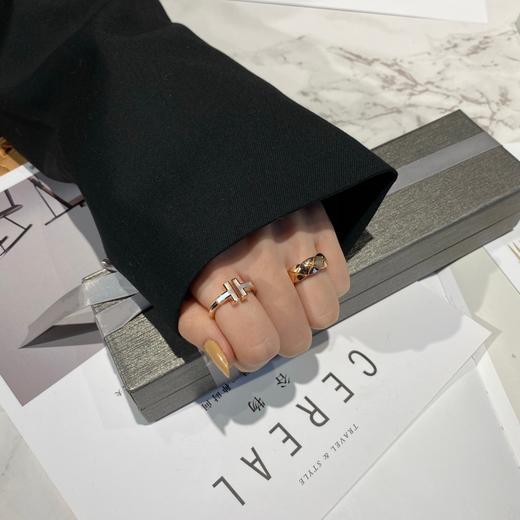 蒂芙尼   重磅推荐的T系列，双T戒指贝母款 （XTY） 商品图2