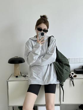 始祖鸟 Gamma LW 软壳防晒皮肤衣 （MG）