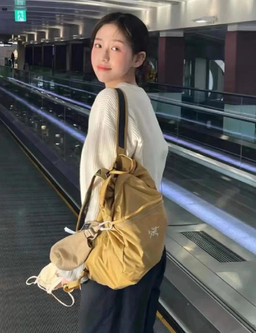 始祖鸟 Heliad 15L双肩新配色来咯 一共5个新配色（SS） 商品图14