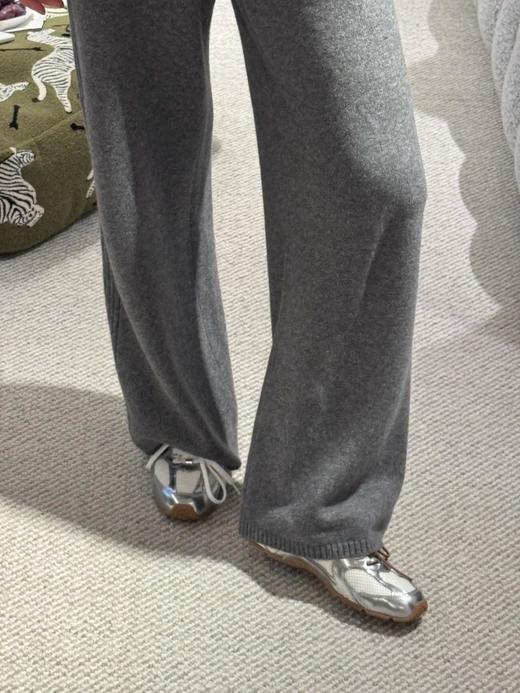 新配色网面情侣款！MIUMIU/NB530联名25ss运动鞋，牛皮搭配网面时髦复古好看到极致（DBG） 商品图3