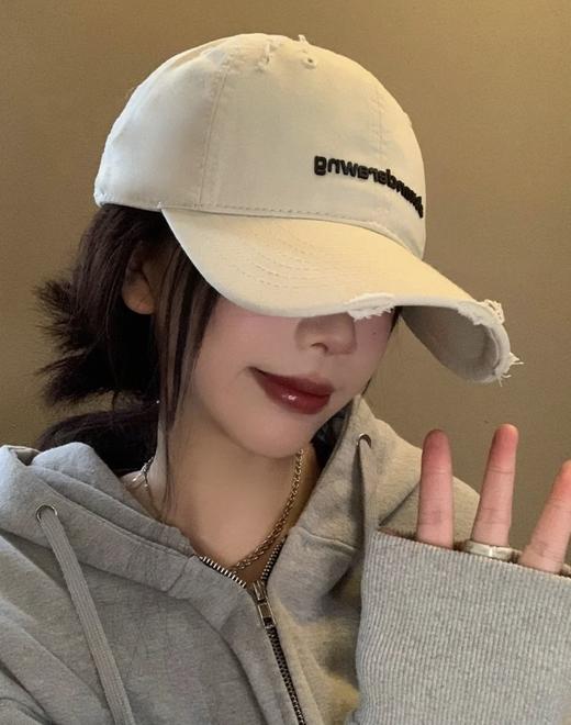 亚历山大王  新款破洞棒球帽纯棉面料  （CO） 商品图2