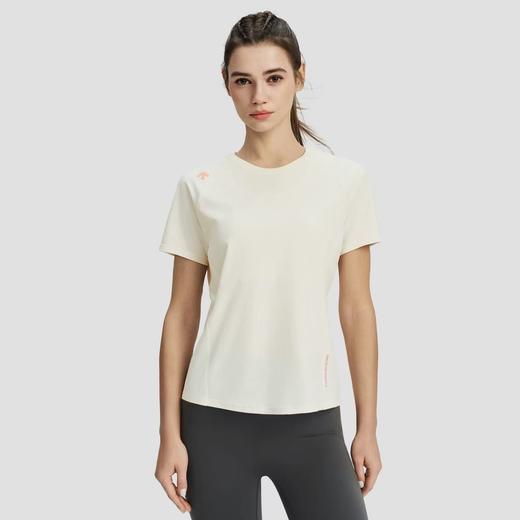 点此购买 迪桑特夏季女士短袖T恤 ly 323743 商品图4