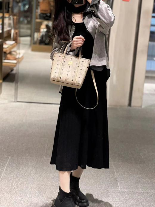 MCM 新款米白菜篮子（MM） 商品图2