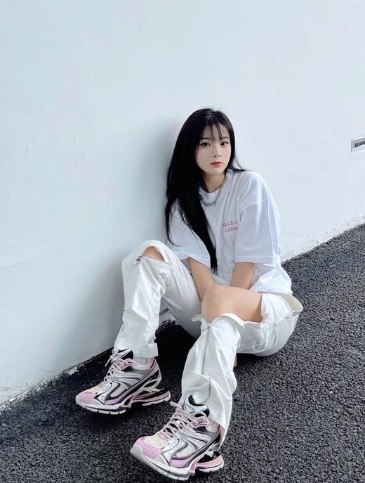 巴黎世家 新款 弹簧鞋 增高 高跟 老爹鞋 运动鞋（DBG） 商品图3