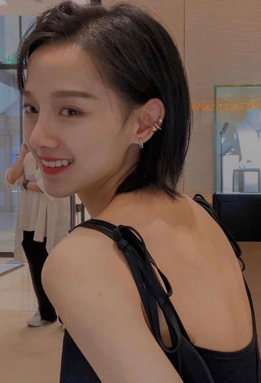 香奈儿 COCO CRUSH系列菱格纹耳环！（XK） 商品图3