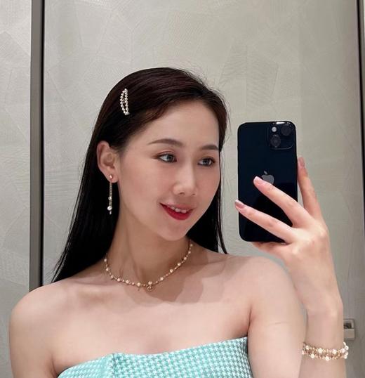 迪奥 25年限定生肖款 蛇年限定耳钉 幸运灵蛇耳钉（XTY） 商品图1