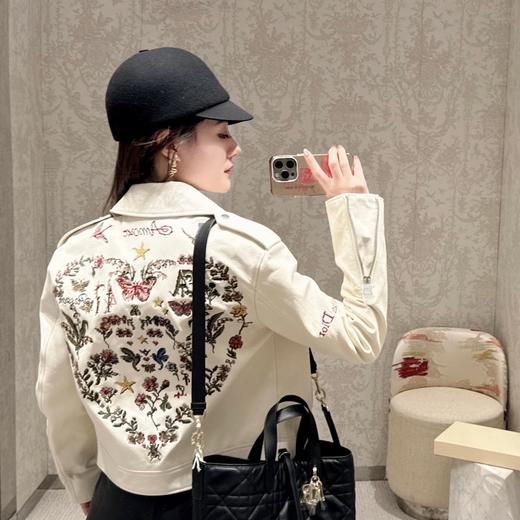 迪奥 25年限定生肖款 蛇年限定耳钉 幸运灵蛇耳钉（XTY） 商品图7