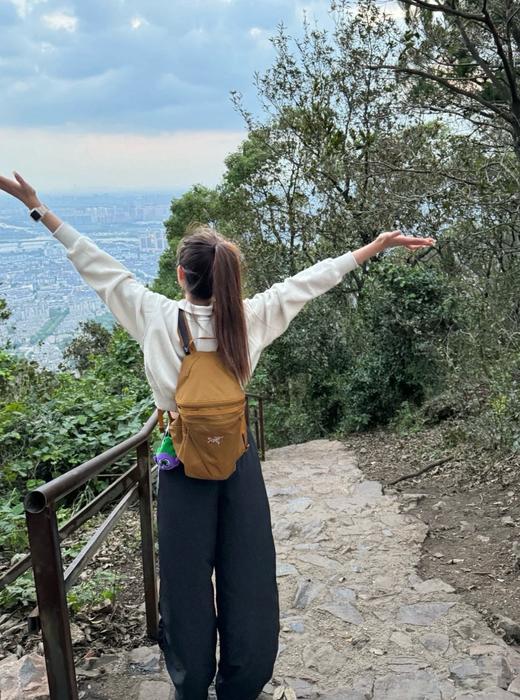 始祖鸟 Heliad 15L双肩新配色来咯 一共5个新配色（SS） 商品图2