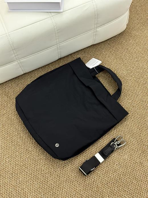 露露 19L 托特包（MT） 商品图14