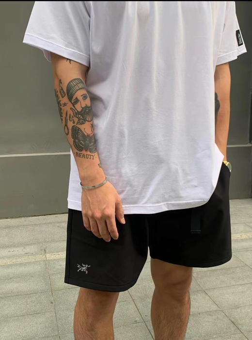 ARC'TERYX始祖鸟透气软壳休闲短裤（SS） 商品图6