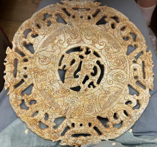 仿高古龙纹雕花玉璧 商品图0