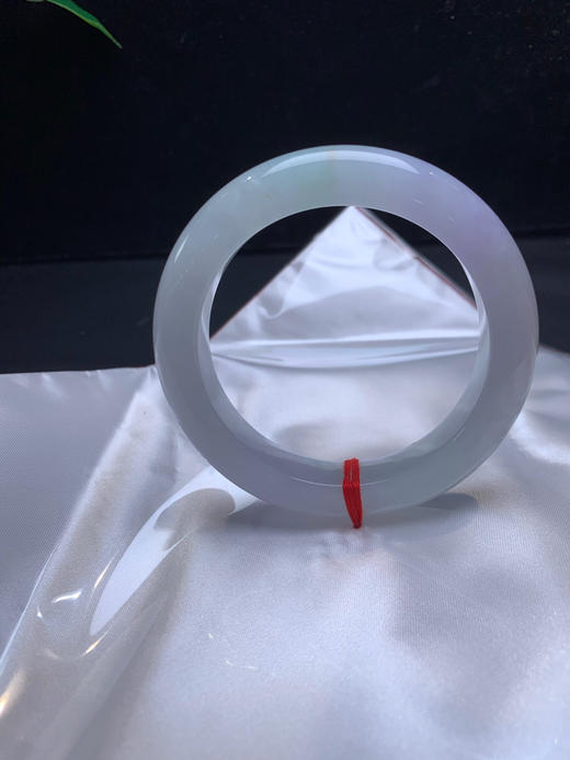 620412，56.5紫罗兰手镯 ，糯冰底  局部带粉紫底，润润的 商品图2