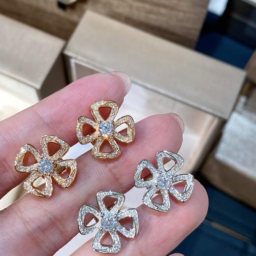 宝格丽 新款Fiorever咏绽系列罗马之花耳钉（XTY） 商品图0