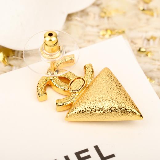 香奈儿  双c三角黑钻耳环（XTY） 商品图6