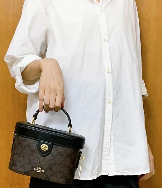 Coach蔻驰 新款盒子化妆手拿斜跨包（SS） 商品图9