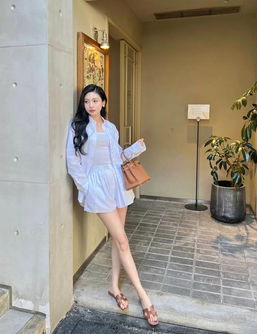 爱马仕 爱马仕经典款H拖鞋  经典“H'”镂空鞋面 （DBG） 商品图1