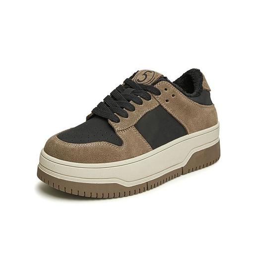 Tata他她 女休闲板鞋 WJ601AM4 商品图1