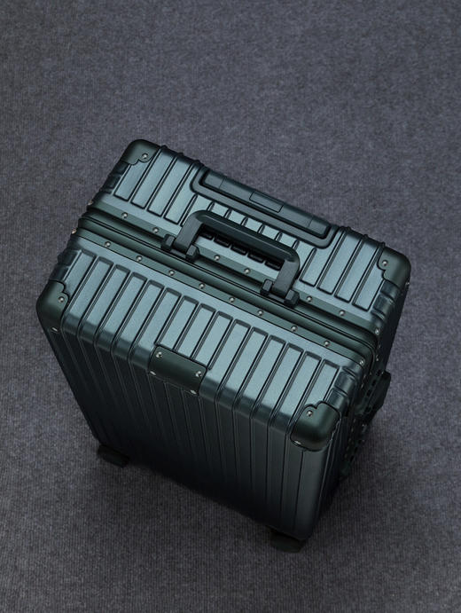 ZIY1468 铝框行李箱 商品图1