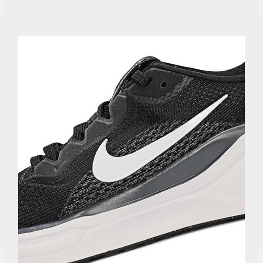 NIKE耐克 男女跑步鞋 FN5041-001 商品图3