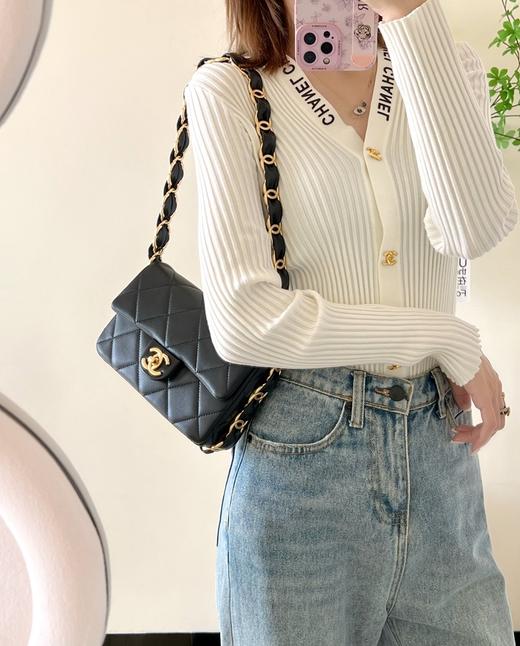 香奈儿 24K 秋冬系列 双C粗链口盖包 中号♥黑色(LZ) 商品图9