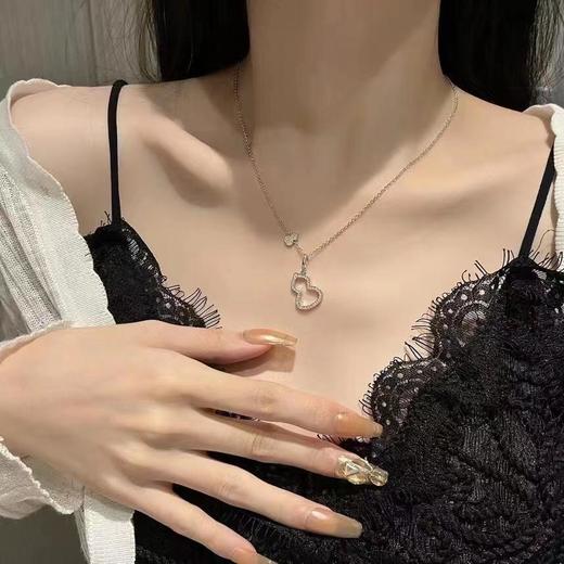 麒麟 新款葫芦项中号镂空款项链（XTY） 商品图1